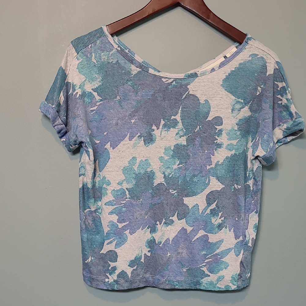 Aqua Floral Women's Short Sleeve Top